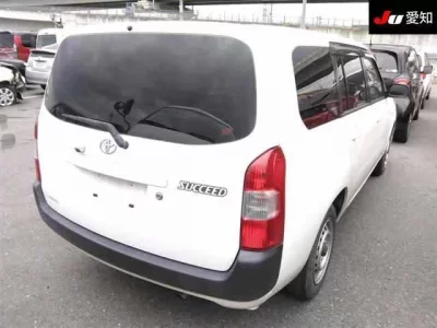 Toyota SUCCEED