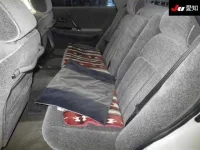 Toyota CROWN лот № 30122 оценка 3.5  с аукциона в Японии 3