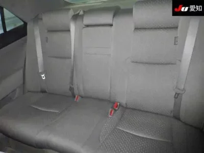 Toyota CROWN  с аукциона в Японии