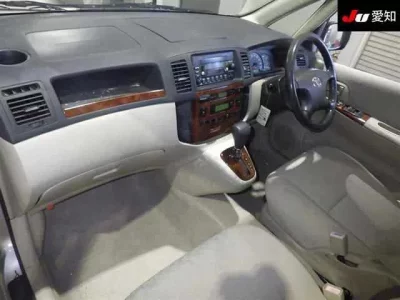 Toyota COROLLA SPACIO