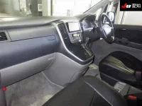 Toyota ALPHARD лот № 30231 оценка 3.5  с аукциона в Японии 2