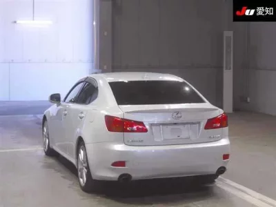Lexus IS  с аукциона в Японии