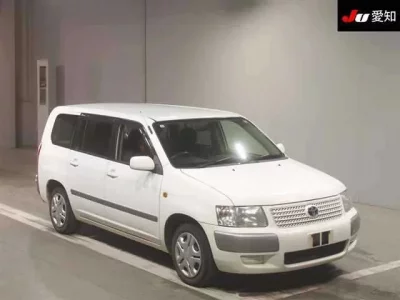 Toyota SUCCEED  с аукциона в Японии