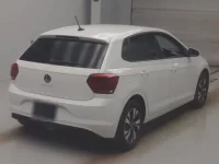 Volkswagen POLO лот № 7001 оценка 4.5  с аукциона в Японии 1