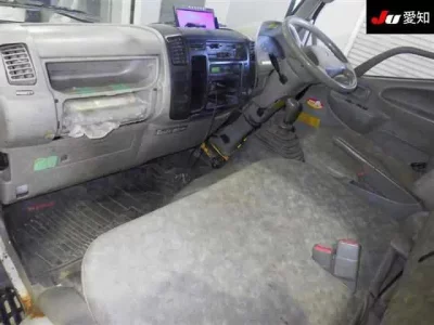 Hino DUTRO  с аукциона в Японии