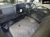 Mitsubishi CANTER лот № 7002 оценка R  с аукциона в Японии 2