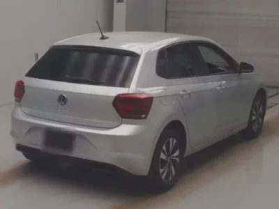 Volkswagen POLO  с аукциона в Японии