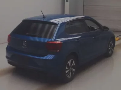 Volkswagen POLO  с аукциона в Японии
