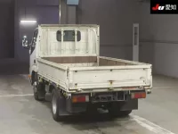 Hino DUTRO лот № 7019 оценка 3.5  с аукциона в Японии 1