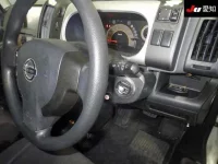 Nissan SERENA лот № 30168 оценка 3.5  с аукциона в Японии 4