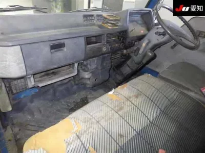 Mitsubishi CANTER  с аукциона в Японии