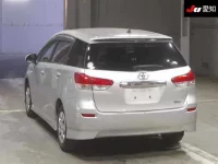 Toyota WISH лот № 30190 оценка 3.5  с аукциона в Японии 1
