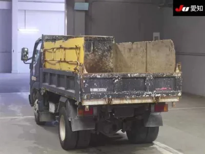 Hino DUTRO  с аукциона в Японии