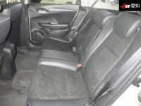 Honda SHUTTLE лот № 30161 оценка 3.5  с аукциона в Японии 3