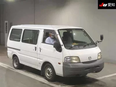 Mazda BONGO VAN