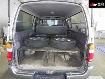 Toyota HIACE VAN  с аукциона в Японии
