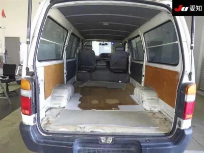 Toyota HIACE VAN  с аукциона в Японии