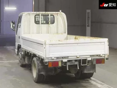 Isuzu ELF  с аукциона в Японии
