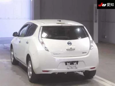 Nissan LEAF  с аукциона в Японии