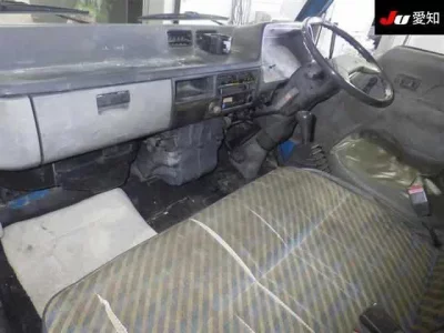 Mitsubishi CANTER  с аукциона в Японии