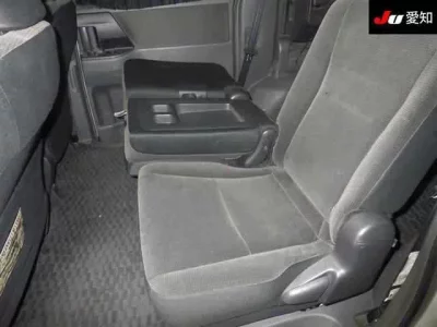 Toyota VOXY  с аукциона в Японии