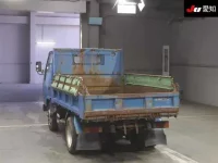 Mitsubishi CANTER лот № 7035 оценка R  с аукциона в Японии 1