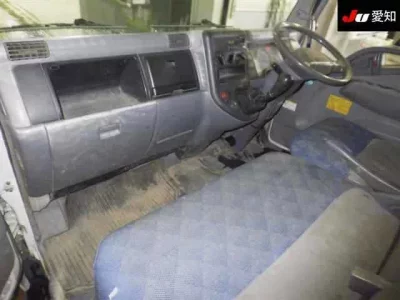 Mitsubishi CANTER  с аукциона в Японии