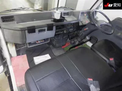 Mitsubishi CANTER  с аукциона в Японии