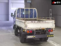 Hino DUTRO лот № 7038 оценка 3  с аукциона в Японии 1