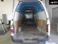 Toyota HIACE лот № 7053 оценка R  с аукциона в Японии 3