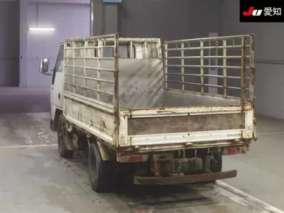 Mitsubishi CANTER  с аукциона в Японии