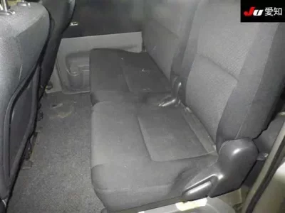 Toyota NOAH  с аукциона в Японии