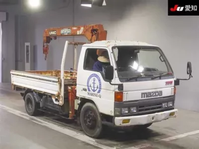 Mazda TITAN  с аукциона в Японии