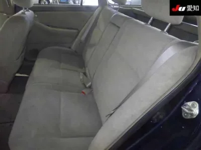 Toyota COROLLA FIELDER  с аукциона в Японии