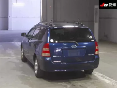 Toyota COROLLA FIELDER  с аукциона в Японии