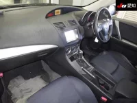 Mazda AXELA лот № 30235 оценка 3  с аукциона в Японии 2