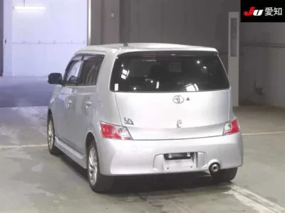 Toyota BB  с аукциона в Японии