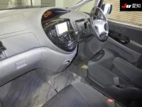 Toyota ESTIMA лот № 30359 оценка 3  с аукциона в Японии 2