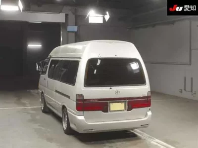 Toyota HIACE VAN  с аукциона в Японии