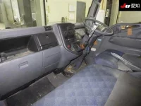 Mitsubishi CANTER лот № 7075 оценка 3.5  с аукциона в Японии 2