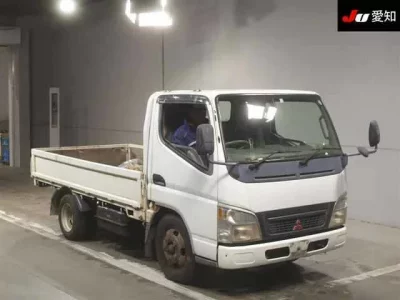 Mitsubishi CANTER  с аукциона в Японии