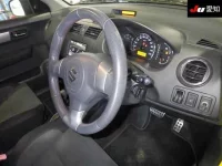 Suzuki SWIFT лот № 30277 оценка 3.5  с аукциона в Японии 4