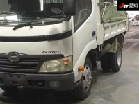 Hino DUTRO лот № 7073 оценка 3.5  с аукциона в Японии 6