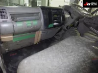 Hino DUTRO лот № 7073 оценка 3.5  с аукциона в Японии 2