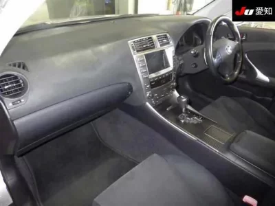Lexus IS  с аукциона в Японии