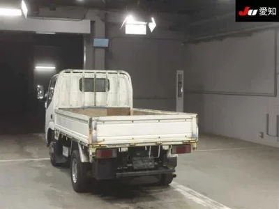 Hino DUTRO  с аукциона в Японии