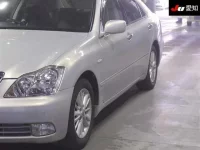 Toyota CROWN лот № 30406 оценка R  с аукциона в Японии 6