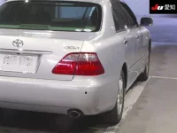 Toyota CROWN лот № 30406 оценка R  с аукциона в Японии 7