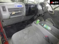 Hino DUTRO лот № 7085 оценка 3.5  с аукциона в Японии 2