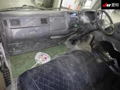 Mazda TITAN  с аукциона в Японии